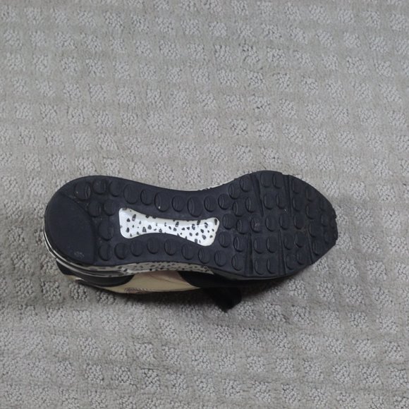 Steve MADDEN Size 6.5* Bena Cheetah Cliff Raised Sneakers (Tagged 8 runs small ) - Picture 6 of 9